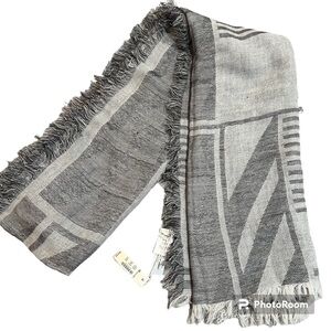 NWT  gray madewell scarf